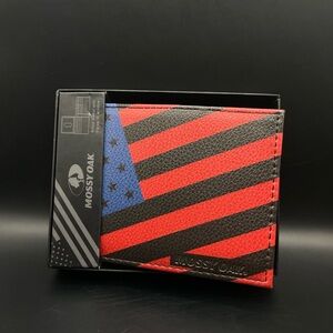 Mossy Oak Red and Blue Wallet